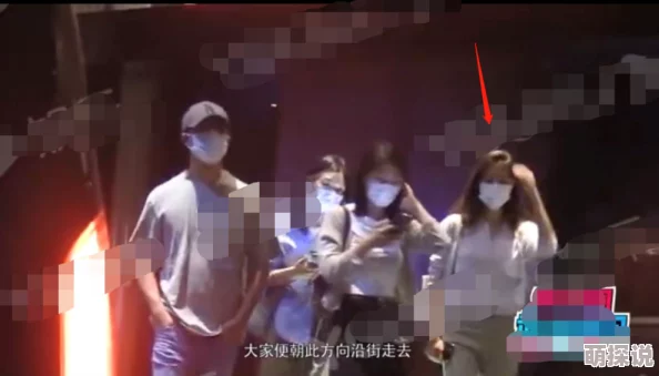 女同互摸18：最新社交平台引发热议，网友热烈讨论女性之间的亲密关系与社会接受度
