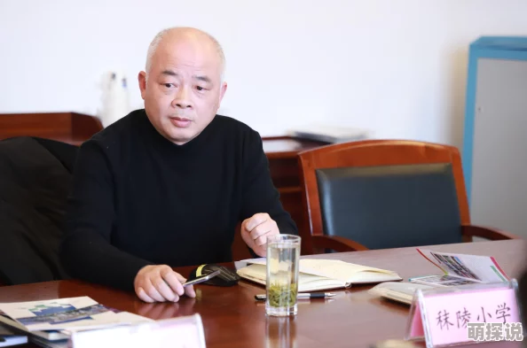 三年中文在线观看免费更新时间：网友热议内容更新频率与观看体验，期待更多优质资源上线！