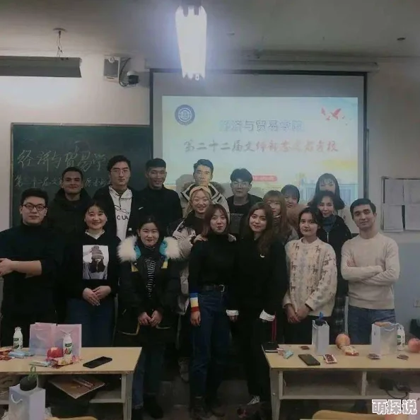 娇小初叫videos摘花的特色：新动态揭示了更多可爱瞬间与创意玩法，带你领略不一样的视觉盛宴！