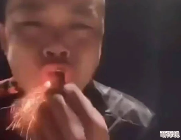 女人被男人狂躁视频免费，许多网友对此表示愤怒，认为这种行为严重侵犯了女性的尊严和安全