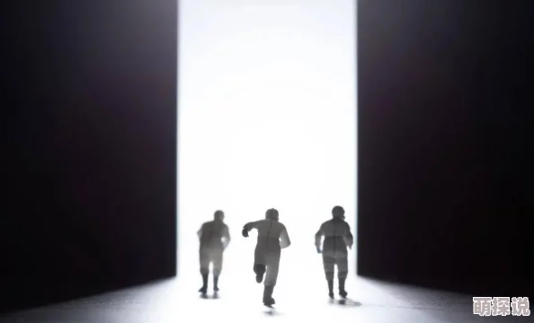超兴奋的朋友们：一起探索生活中的每一个精彩瞬间，带你领略不一样的中文字幕乐趣！
