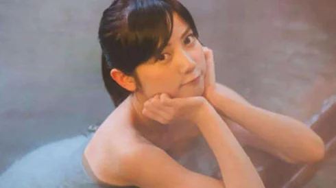 日本夏冰寒说:美女被日出白浆,近日在社交媒体上引发热议,众多网友纷纷评论并分享相关视频,引起广泛关注 日本夏冰寒说:美女被日出白浆,近日在社交媒体上引发热议,众多网友纷纷评论并分享相关视频,引起广泛关注