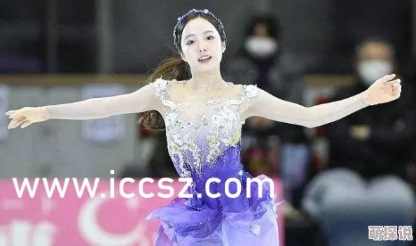 丝袜美女在夜色中翩翩起舞,神秘男子悄然靠近,究竟会发生怎样的故事? 丝袜美女在夜色中翩翩起舞,神秘男子悄然靠近,究竟会发生怎样的故事?