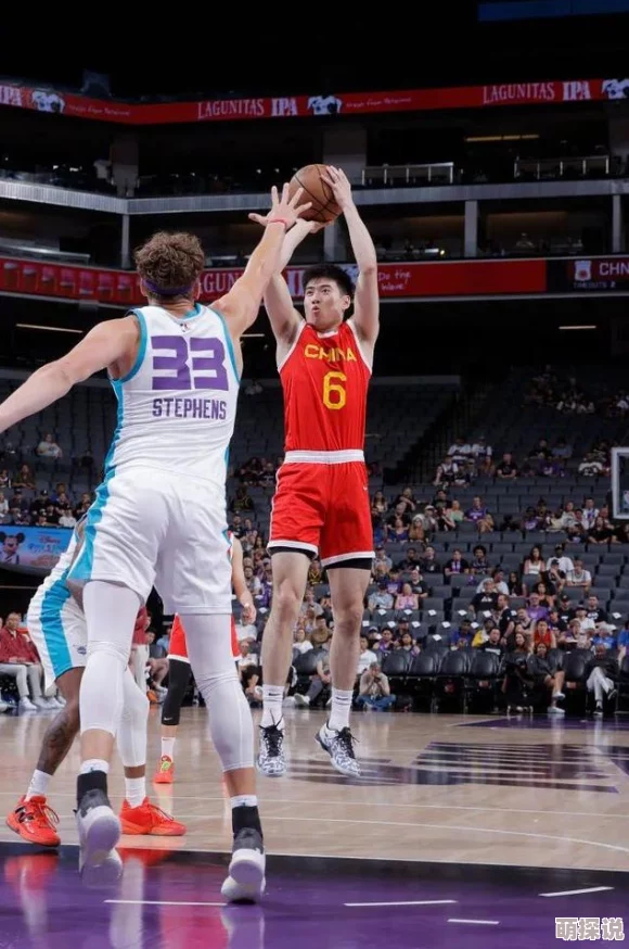 三上悠亚中文最新动态:她在社交媒体上分享了近期的工作行程,并与粉丝互动,展现了积极向上的生活态度 三上悠亚中文最新动态:她在社交媒体上分享了近期的工作行程,并与粉丝互动,展现了积极向上的生活态度