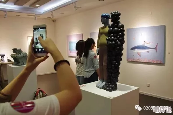 亚美人体艺术：新展览揭示身体与自然的和谐共生，吸引众多艺术爱好者前来观赏与交流