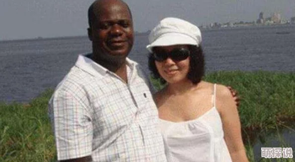 三个黑人强一个女人视频网友对此事件表示愤怒和不满，认为应加强对性犯罪的打击力度，并呼吁社会关注女性安全问题