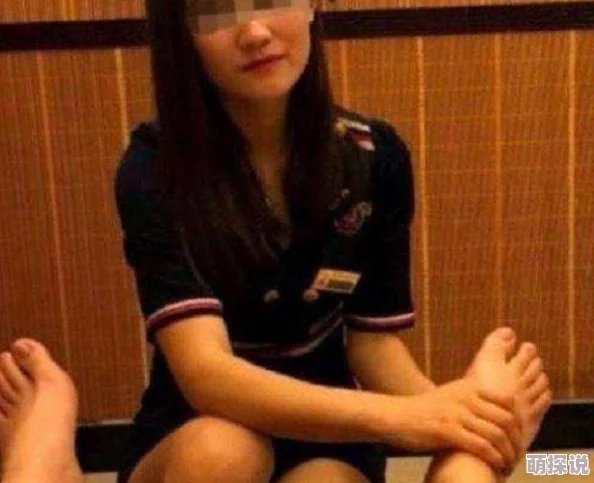 操女人的b，真是让人感到无奈，这种行为不仅不尊重女性，还严重影响社会风气