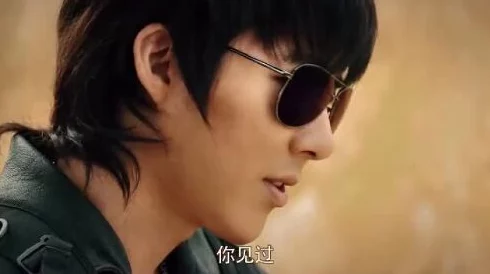 黑瞎子易感期彻底标记小花一见倾心