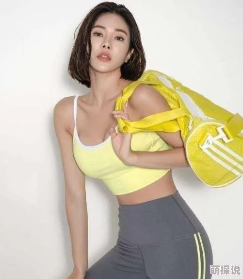 大陰唇毛茸茸黑森林为何散发成熟女人味展现独特魅力撩人心弦
