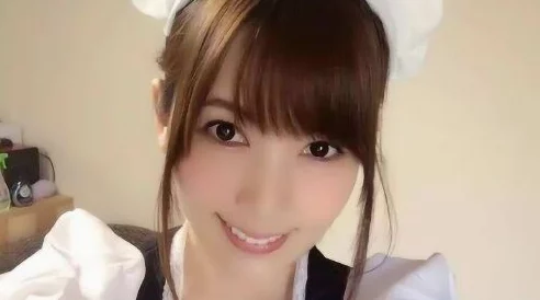 波多野结衣人妻为什么展现了独特的女性魅力和优雅气质为何深受粉丝们的追捧和喜爱