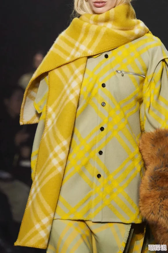 国产黄色网页2025最新鲜艳壁纸素材分享